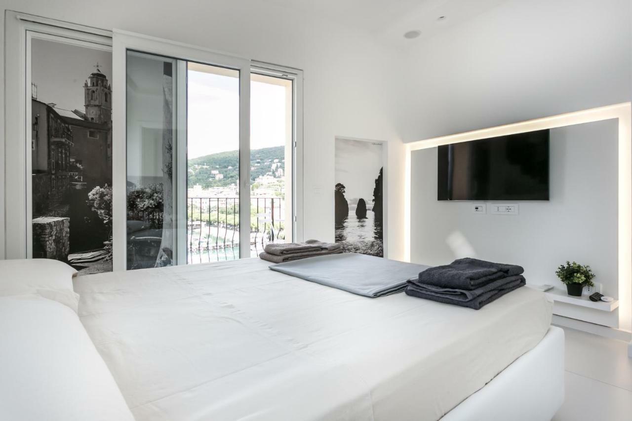 Al Molo Sea View Rooms Леричи Екстериор снимка